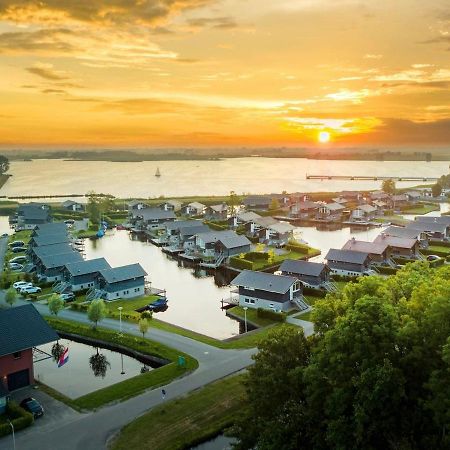 Landal Waterpark Sneekermeer Hotel Terherne Eksteriør billede