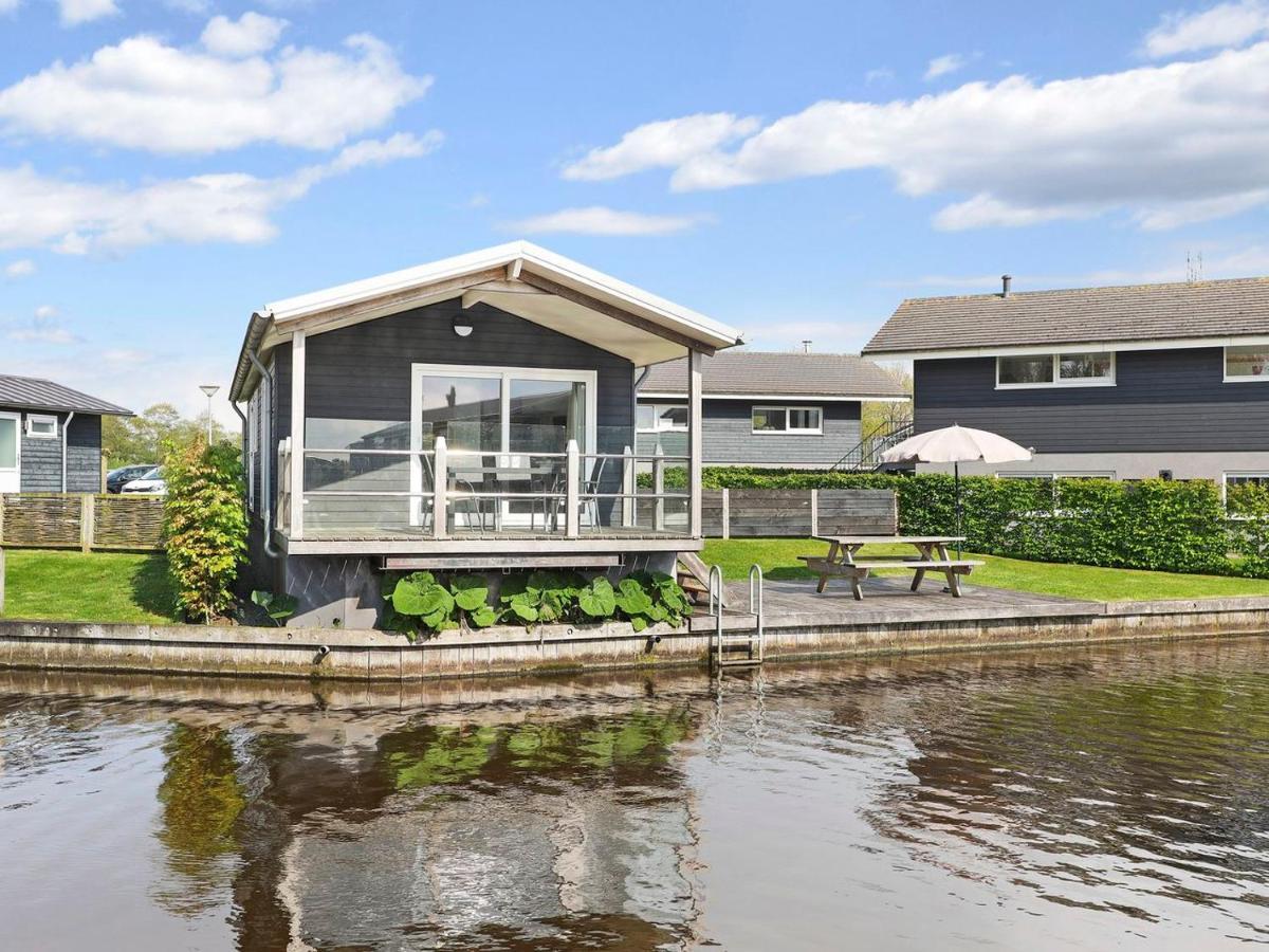Landal Waterpark Sneekermeer Hotel Terherne Eksteriør billede
